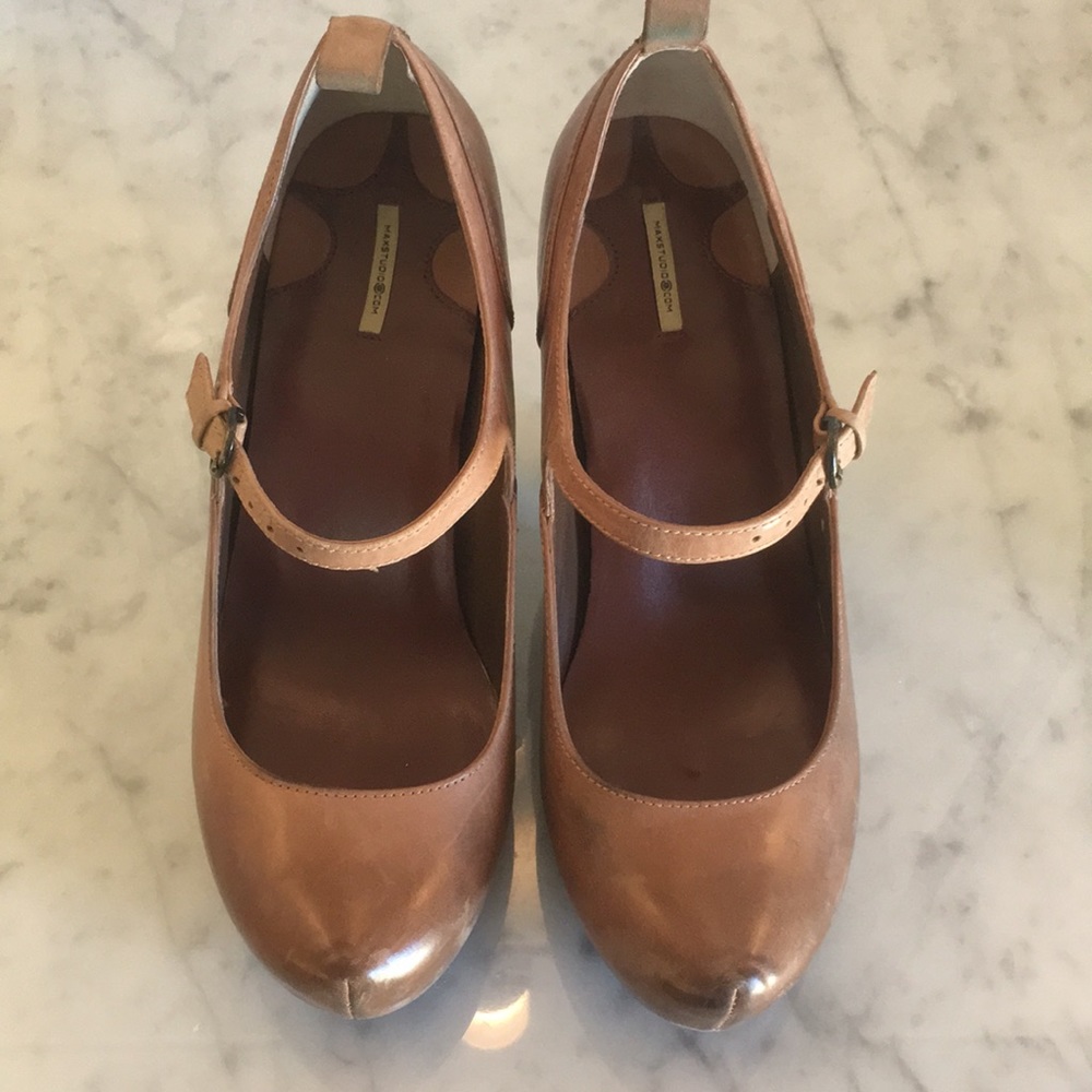 Max Studio shoes size 7.5